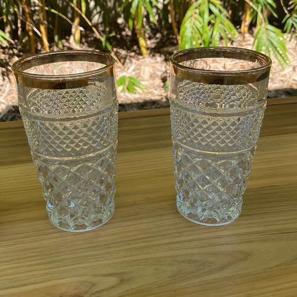 Hollywood Regency Pressed Highball Water Glass Gold Rim set of 4 - Picture 3 of 6